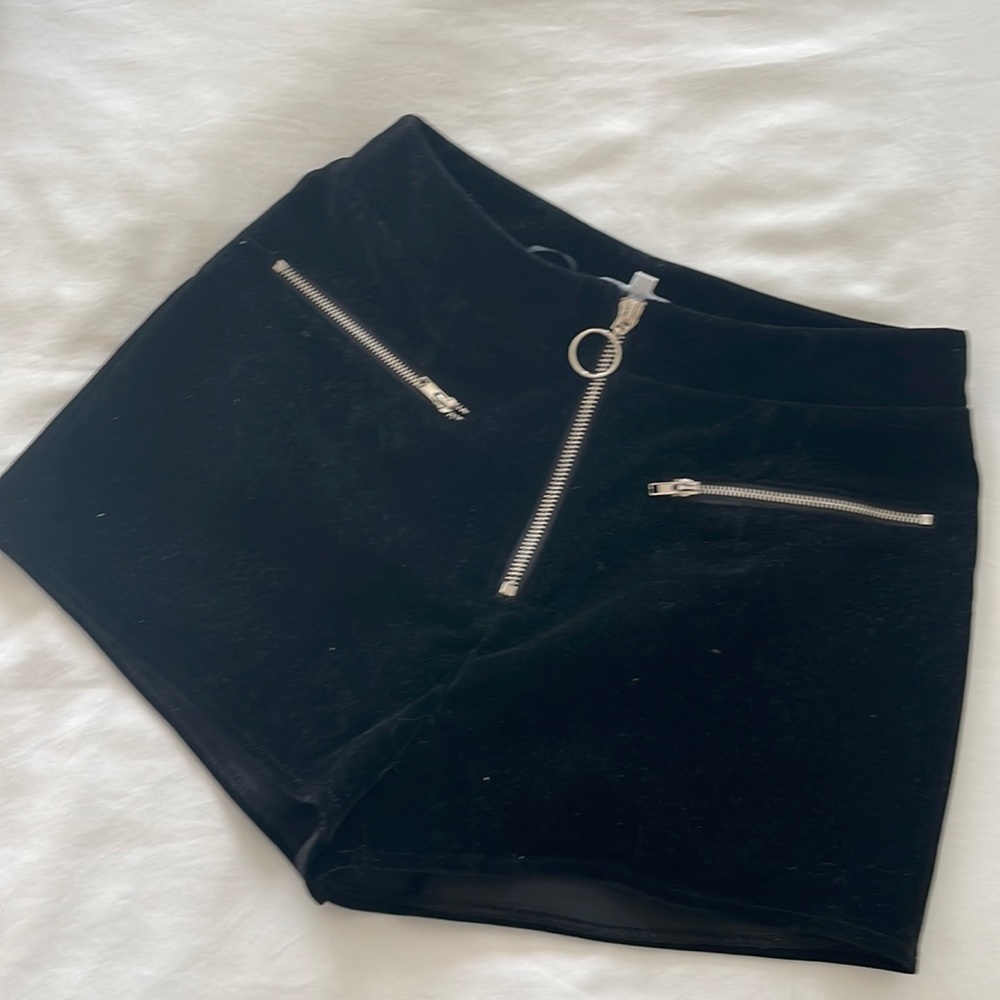 by the way velvet shorts. perfect for the fall / winter season